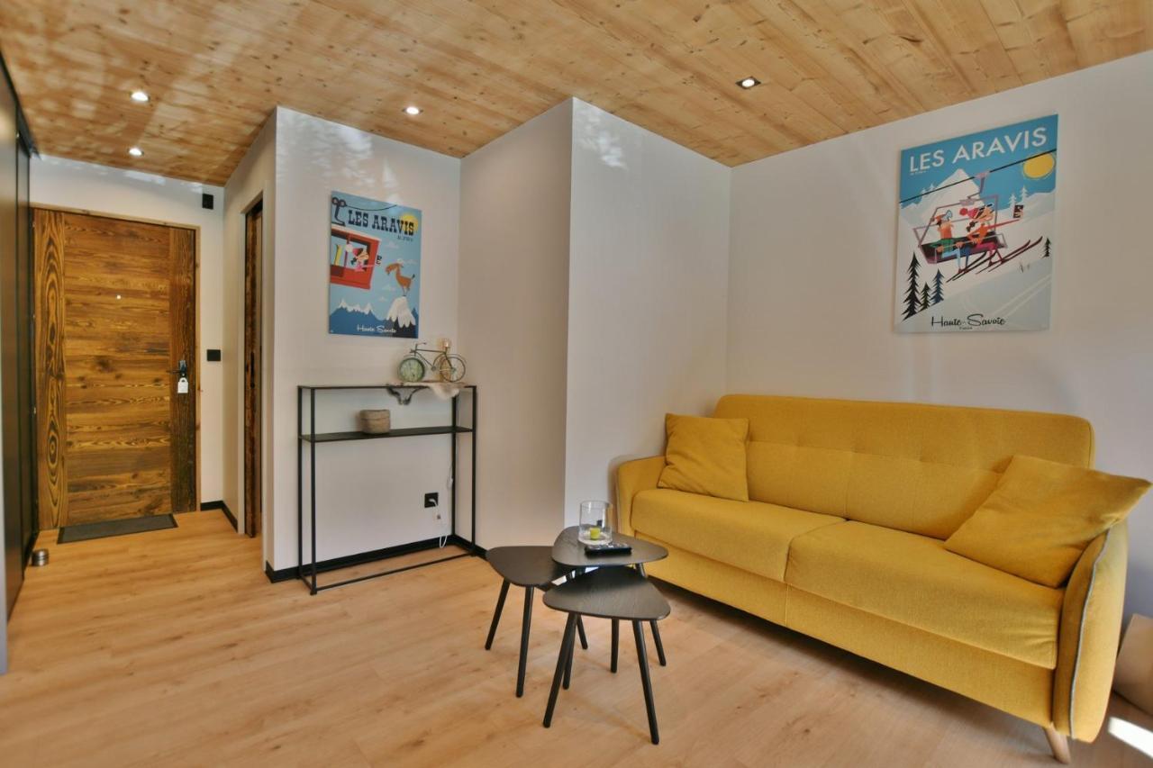 Bel Appartement Centre De Thones Lumineux Et Spacieux Neuf Buitenkant foto